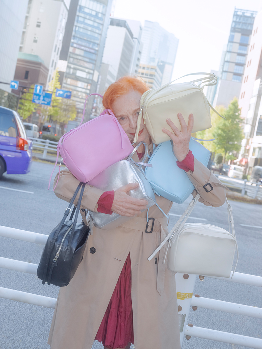 FEATUREスライド画像